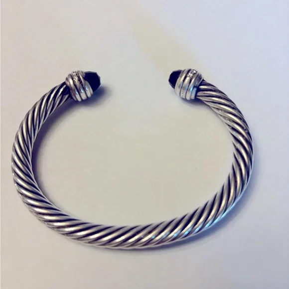 David Yurman Classic Cable Bracelet with Black Onyx and diamond accents - Picture 8 of 12